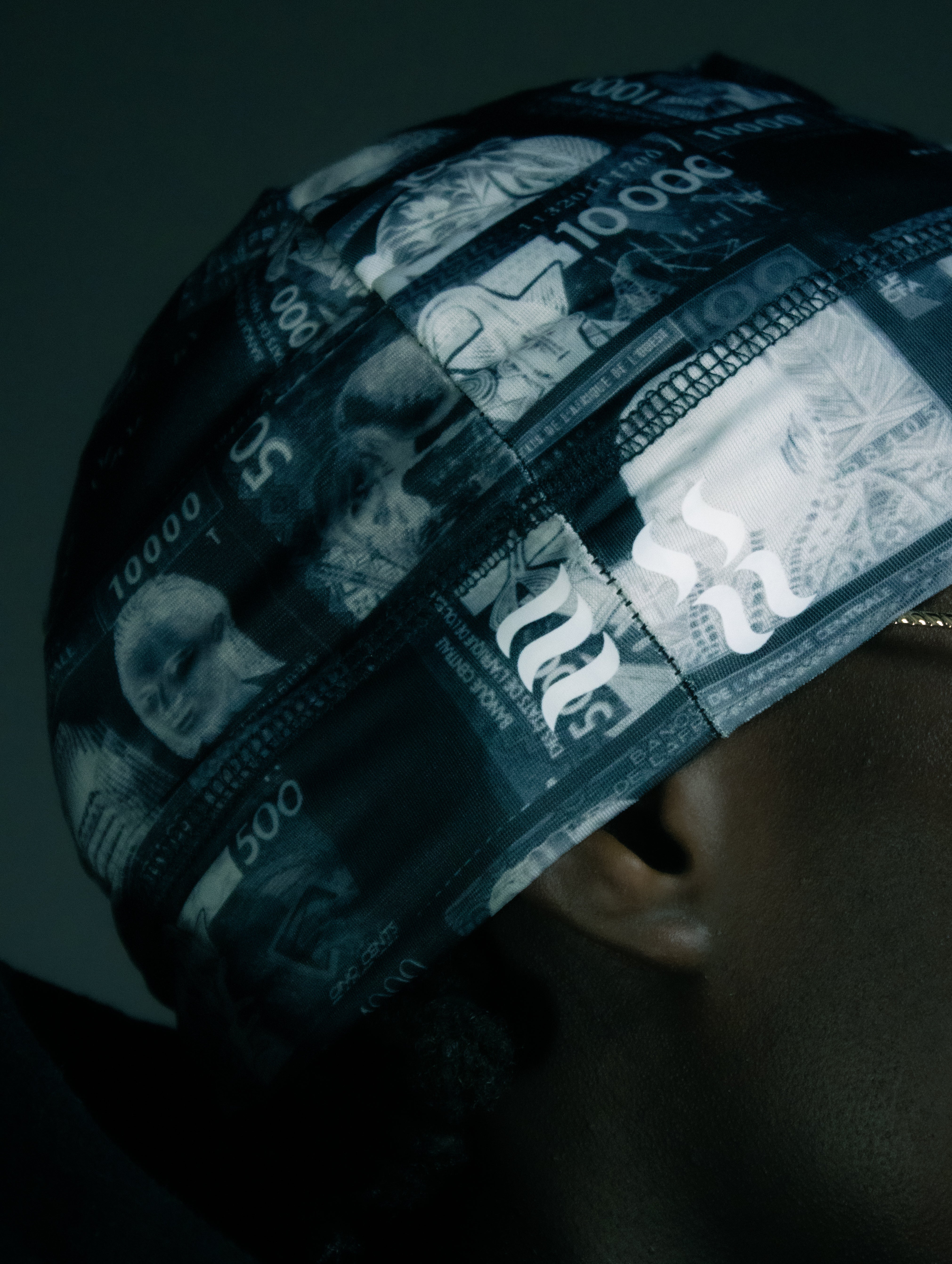 * 3K FRANC CFA BLACK SKULL CAP